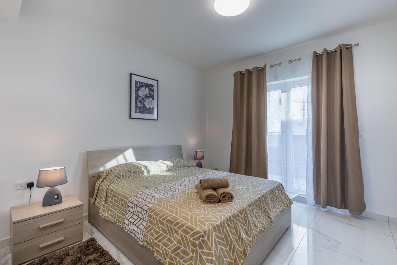 Terrace View-Stylish Two Bedrooms Fully Ac-Wifi Penthouse Msida Εξωτερικό φωτογραφία