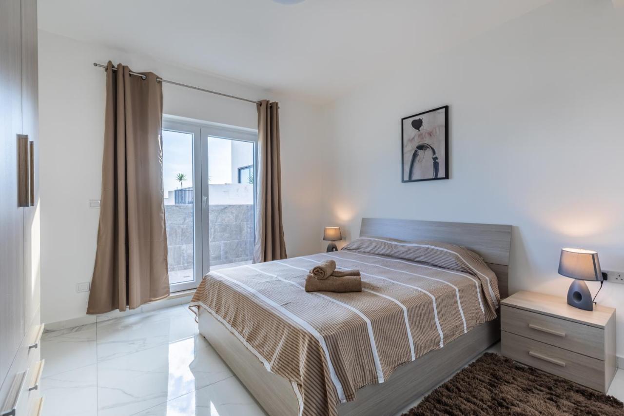 Terrace View-Stylish Two Bedrooms Fully Ac-Wifi Penthouse Msida Εξωτερικό φωτογραφία