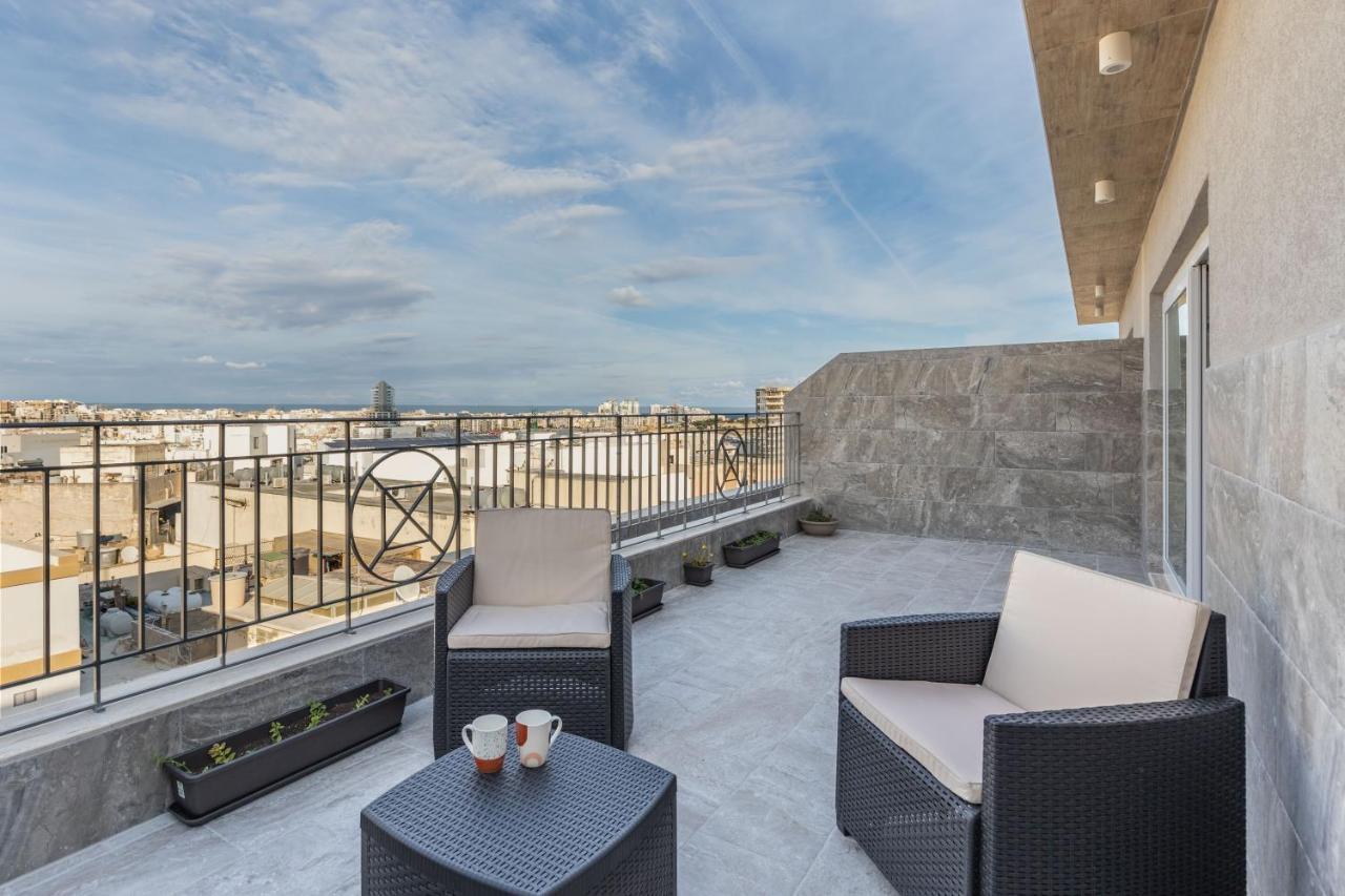 Terrace View-Stylish Two Bedrooms Fully Ac-Wifi Penthouse Msida Εξωτερικό φωτογραφία