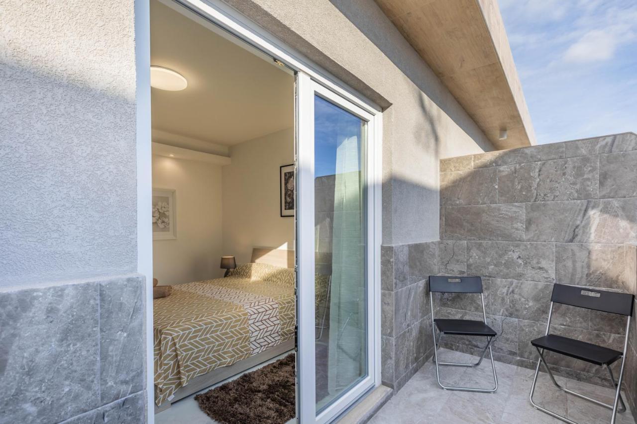 Terrace View-Stylish Two Bedrooms Fully Ac-Wifi Penthouse Msida Εξωτερικό φωτογραφία