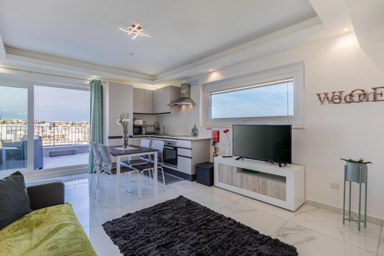 Terrace View-Stylish Two Bedrooms Fully Ac-Wifi Penthouse Msida Εξωτερικό φωτογραφία